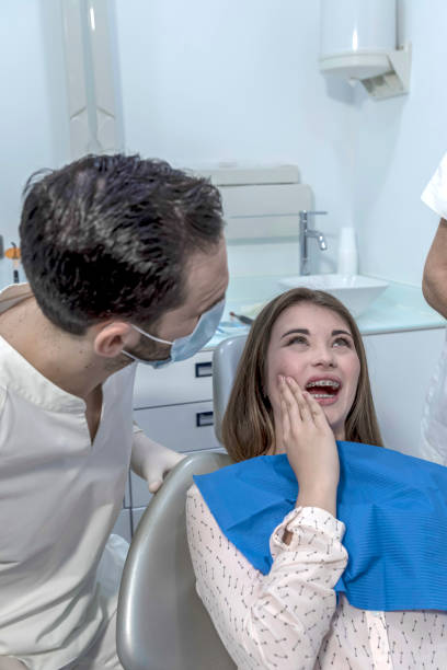 Best Broken or Chipped Tooth Repair in Moxee, WA